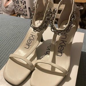 Brand new Calvin Klein heels size 7.5